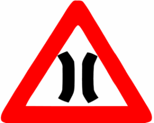 Narrow bridge sign